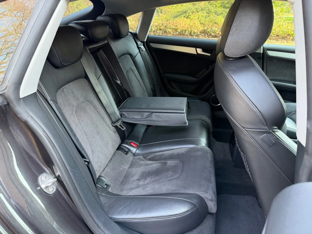 Hoofdafbeelding Audi S5