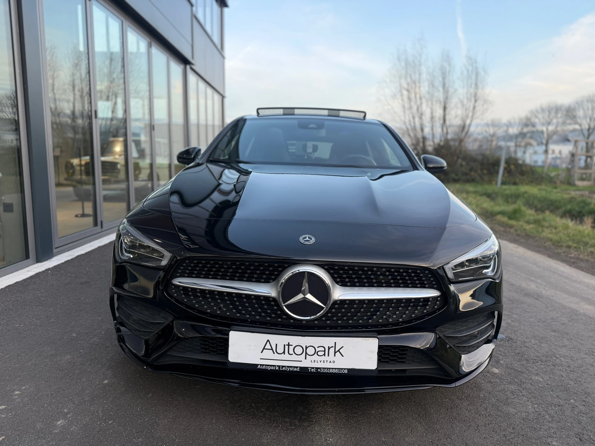 Hoofdafbeelding Mercedes-Benz CLA