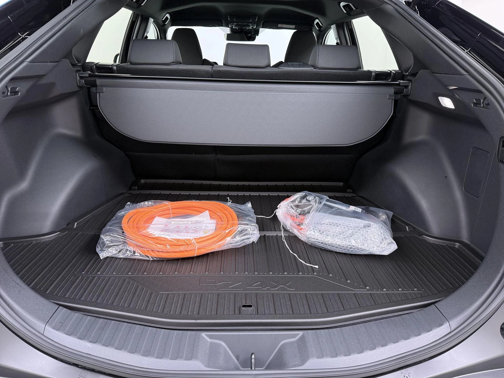 Hoofdafbeelding Toyota bZ4X