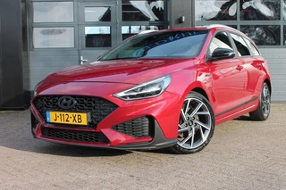 Hyundai i30 1.5 T-GDI MHEV NLINE **NL-auto** winterbanden set
