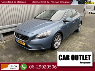Volvo V40 1.6 T3 Summum Clima, Stoelvw, Navi, Bluetooth, CC, PDC v/a, LM, Afn.Trekh, nw. APK – Inruil Mogelijk –