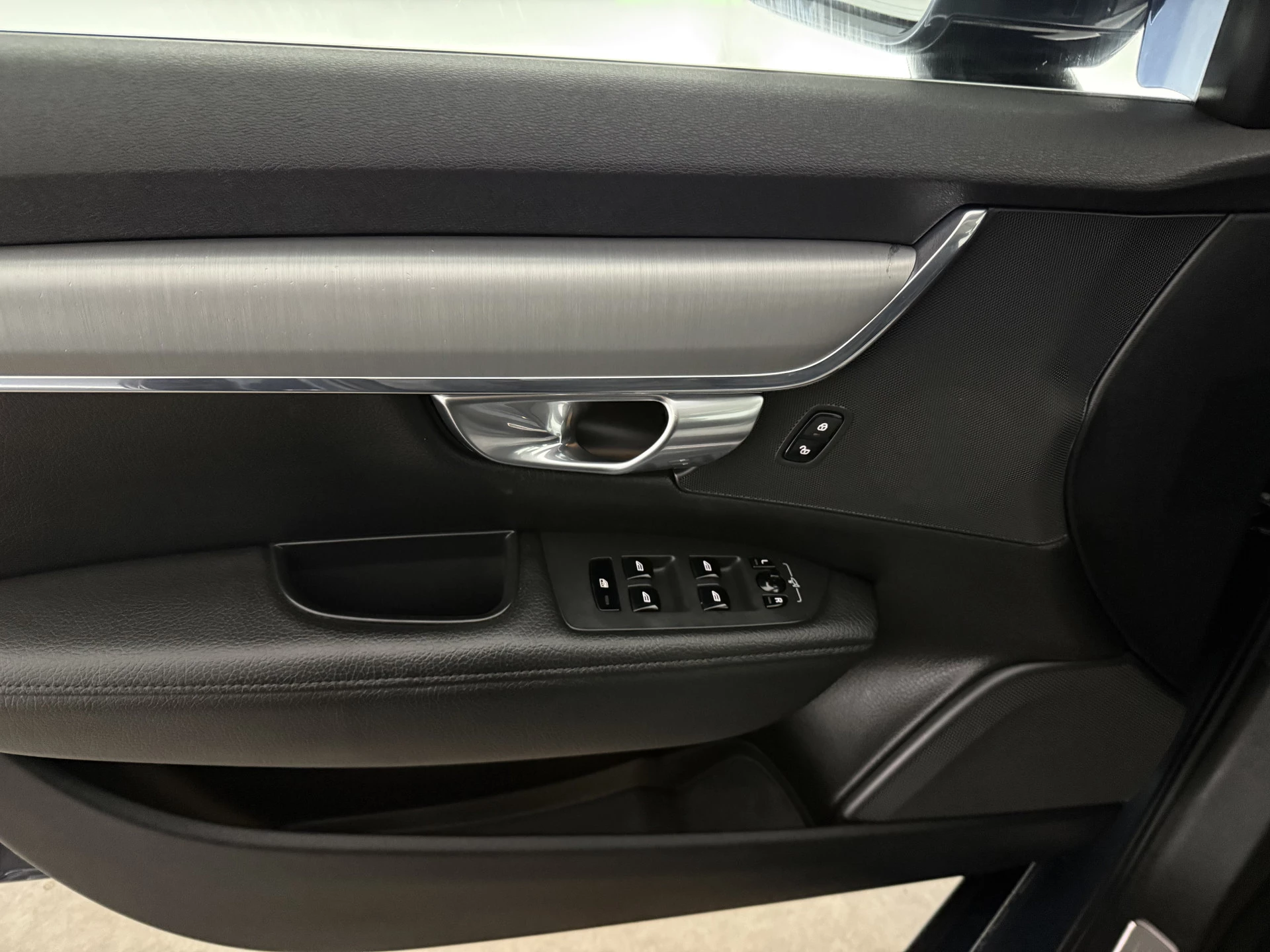 Hoofdafbeelding Volvo V90