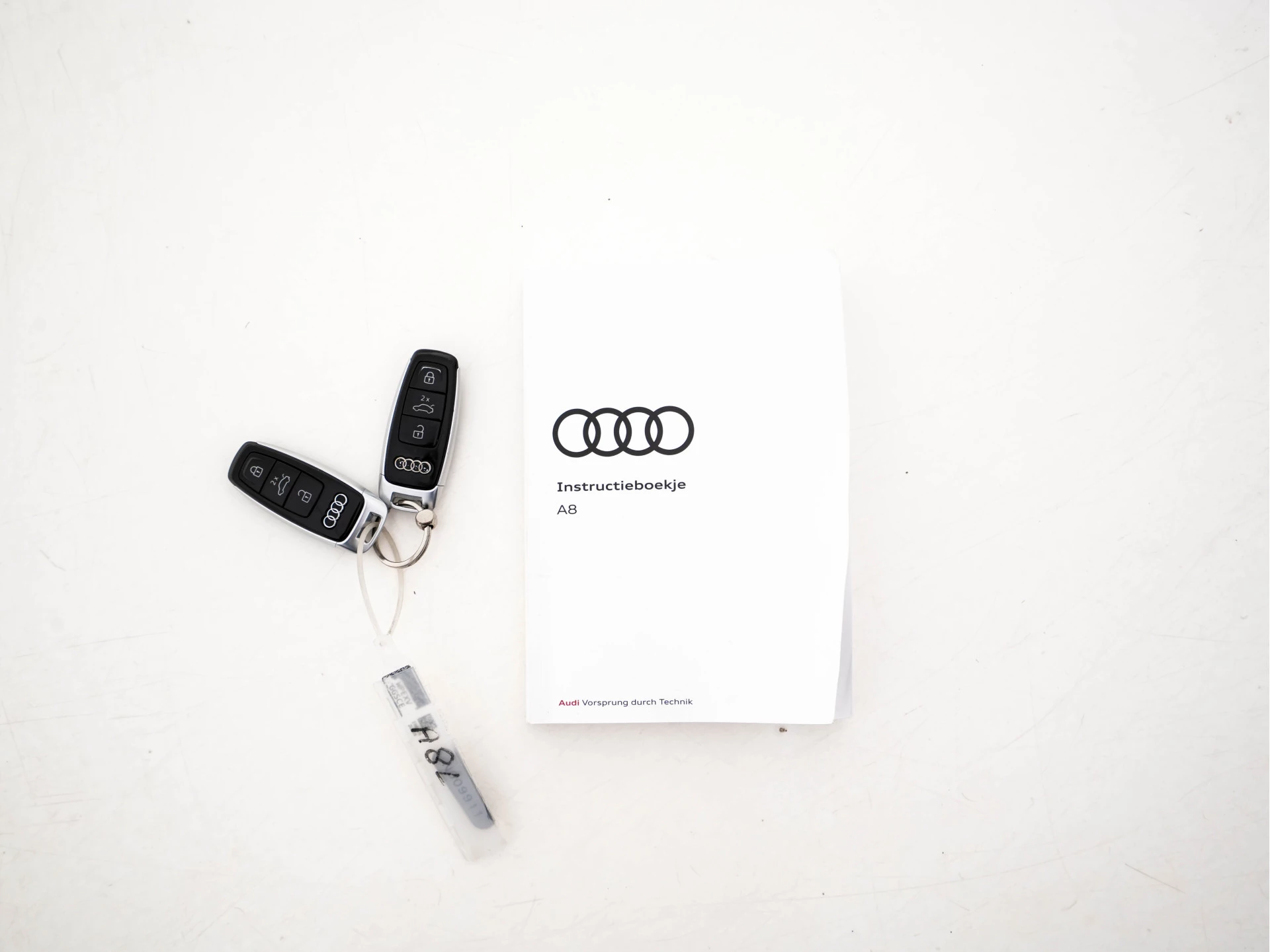 Hoofdafbeelding Audi A8