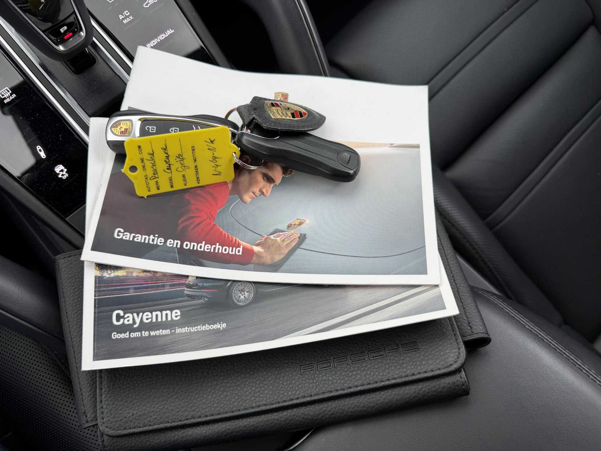 Hoofdafbeelding Porsche Cayenne