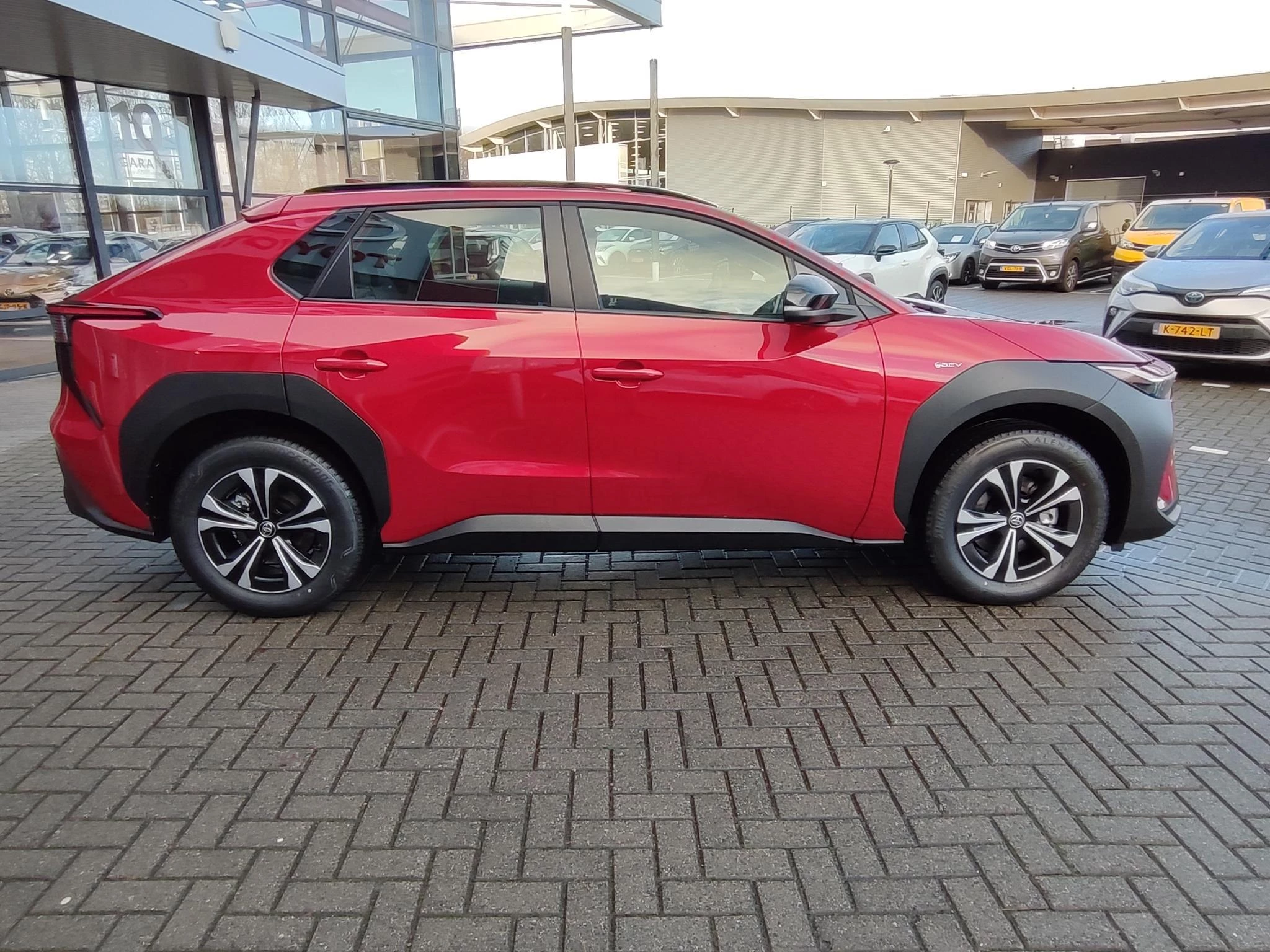 Hoofdafbeelding Toyota bZ4X