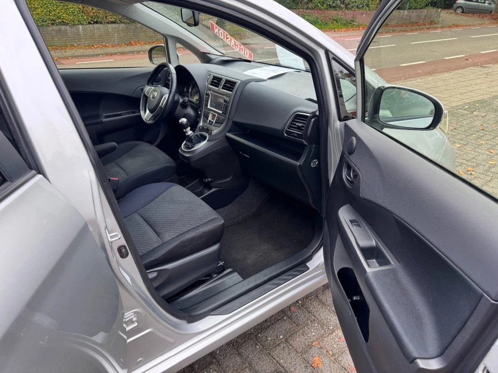 Hoofdafbeelding Toyota Verso-S