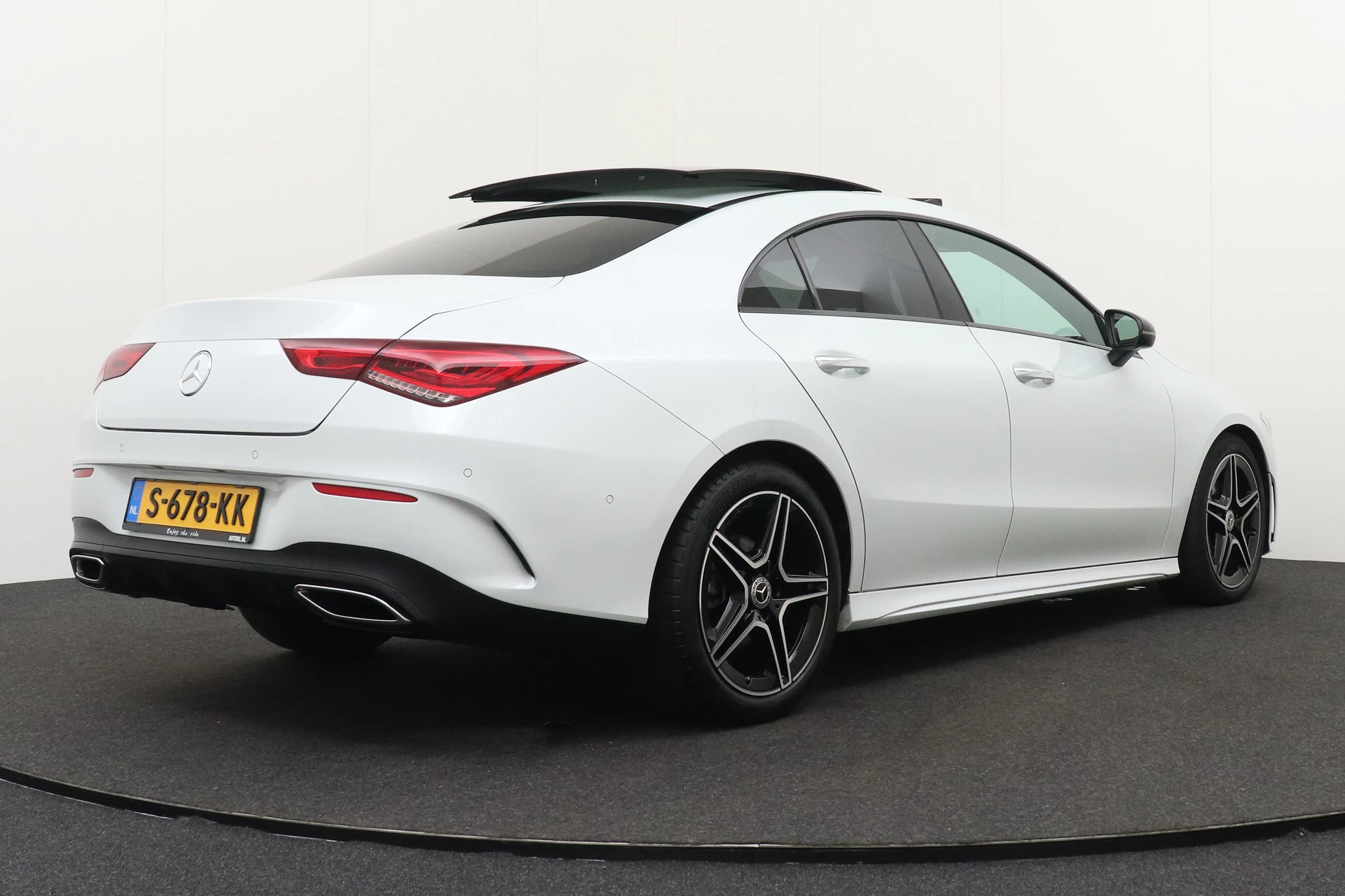 Hoofdafbeelding Mercedes-Benz CLA