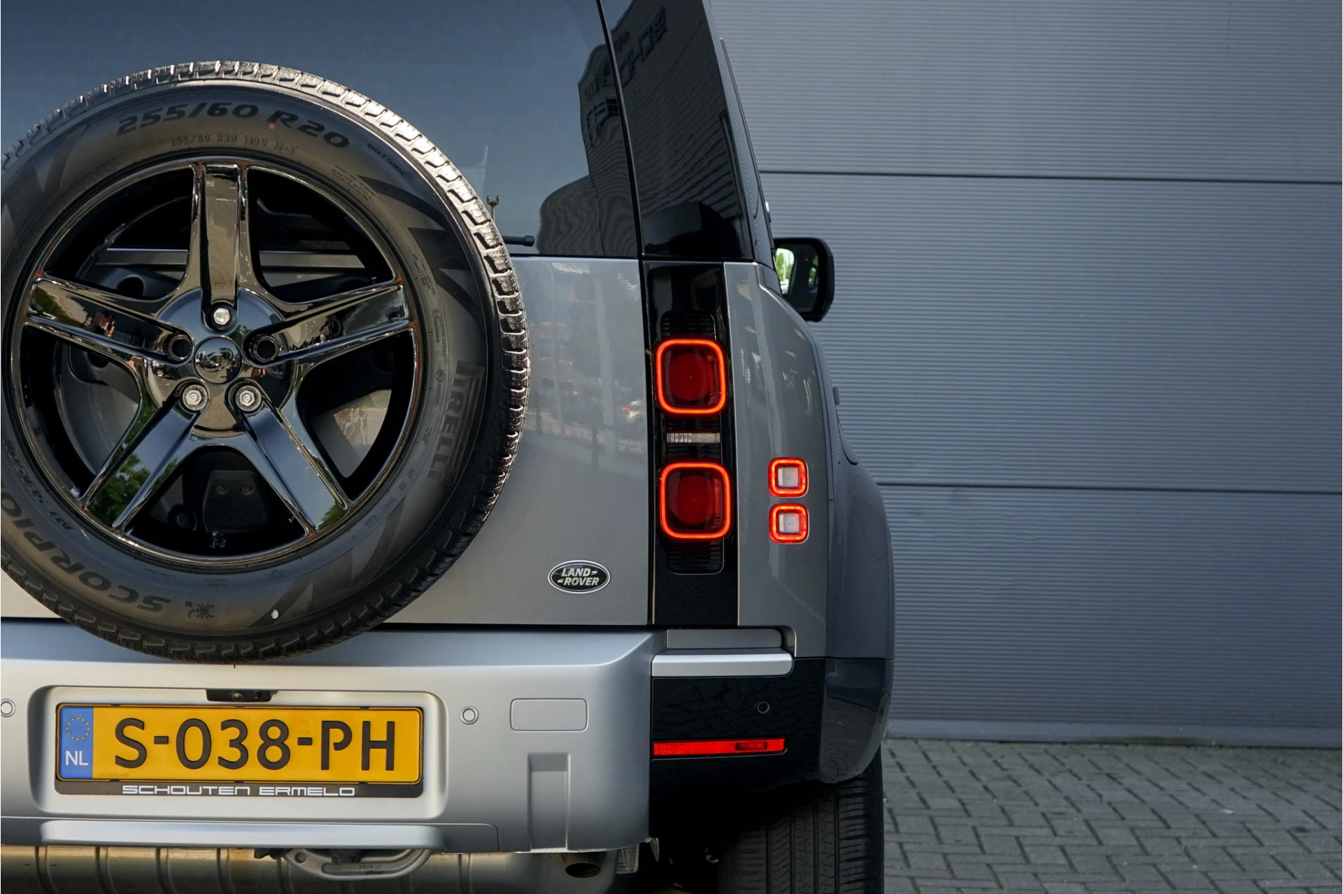 Hoofdafbeelding Land Rover Defender