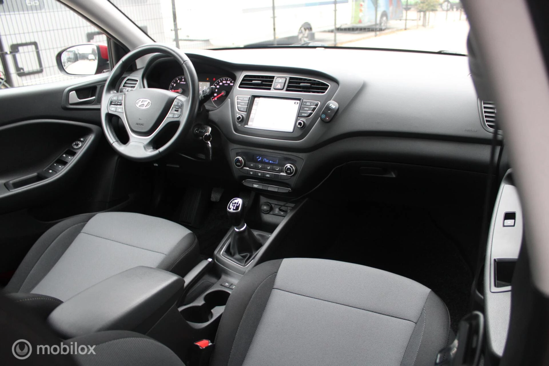 Hoofdafbeelding Hyundai i20