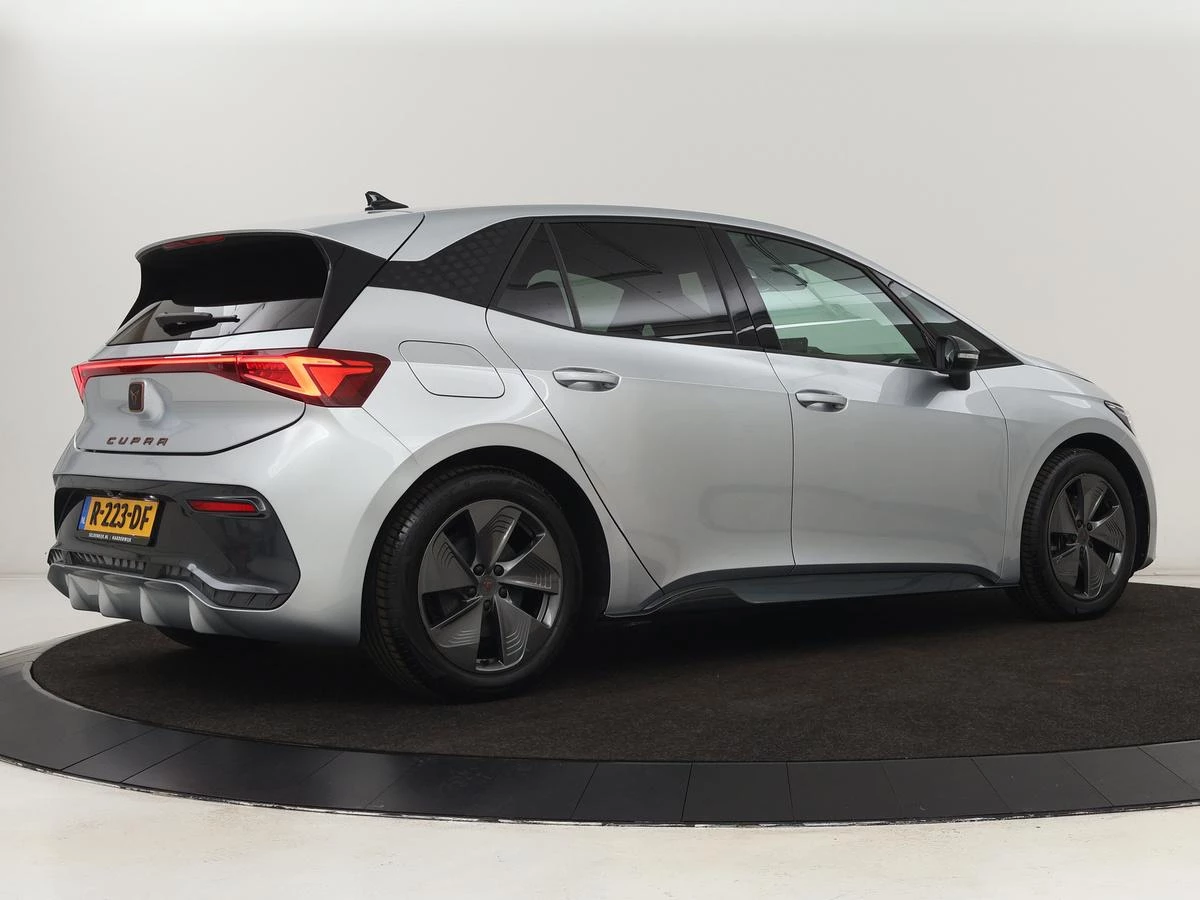 Hoofdafbeelding CUPRA Born