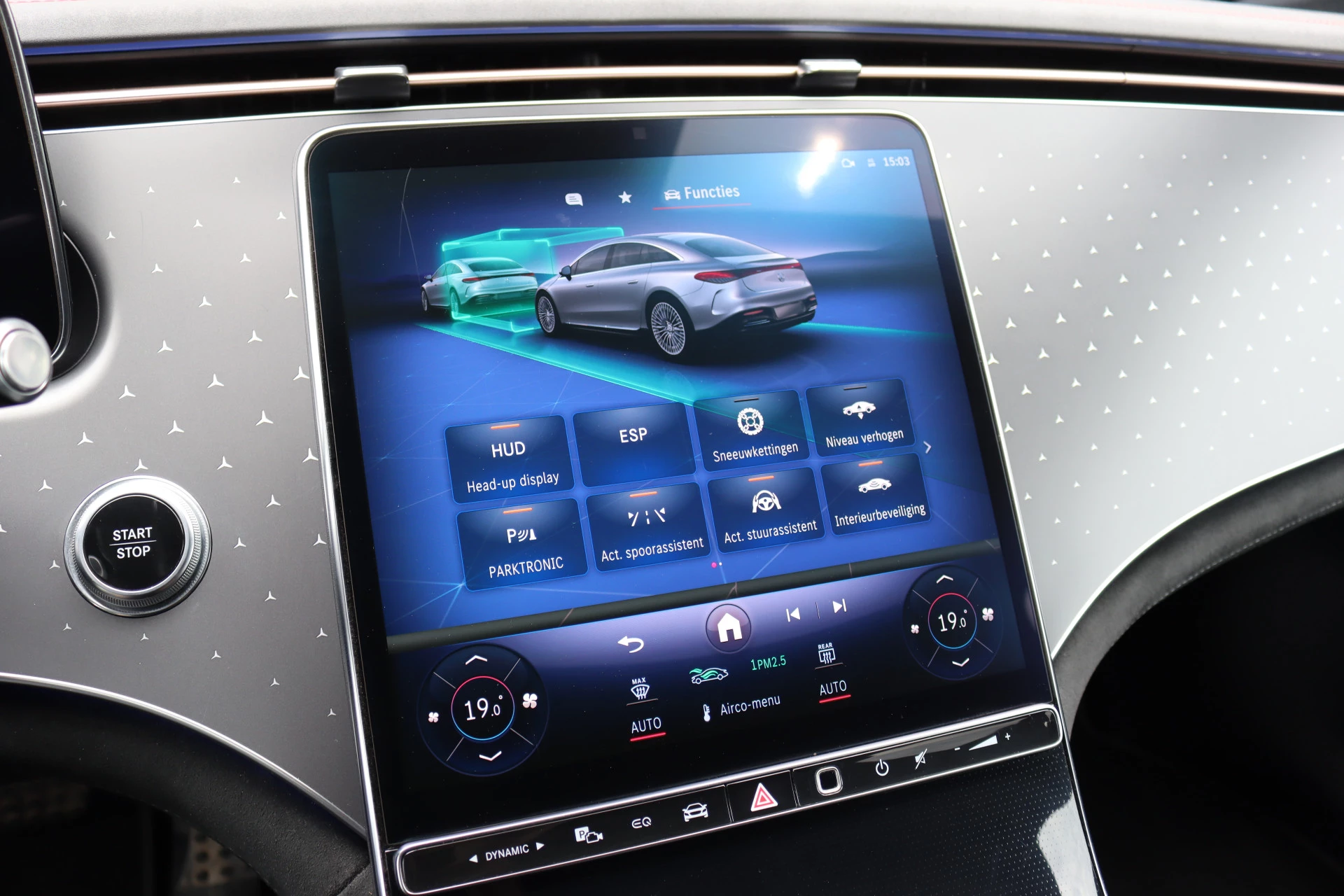 Hoofdafbeelding Mercedes-Benz EQS