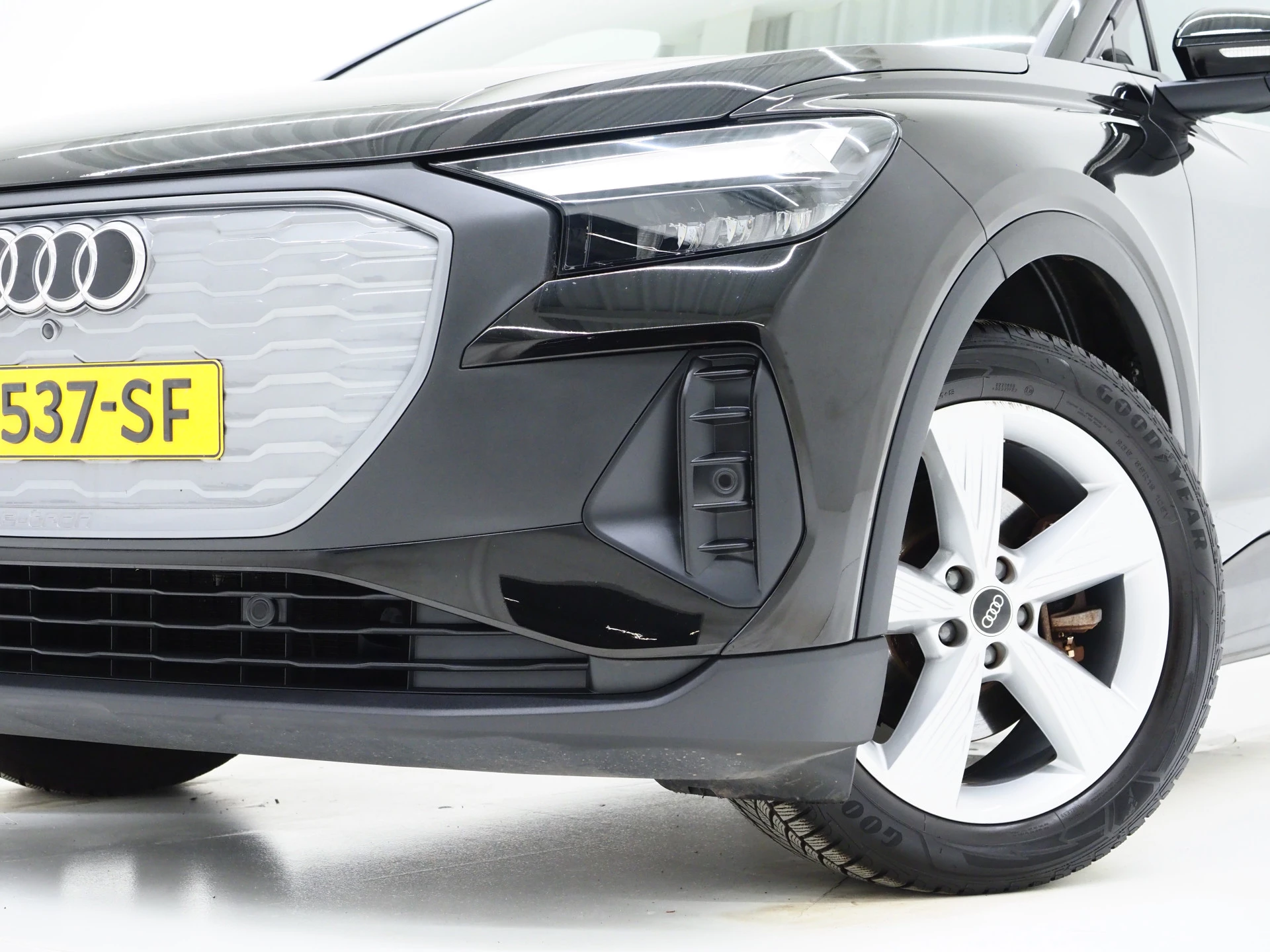 Hoofdafbeelding Audi Q4 e-tron