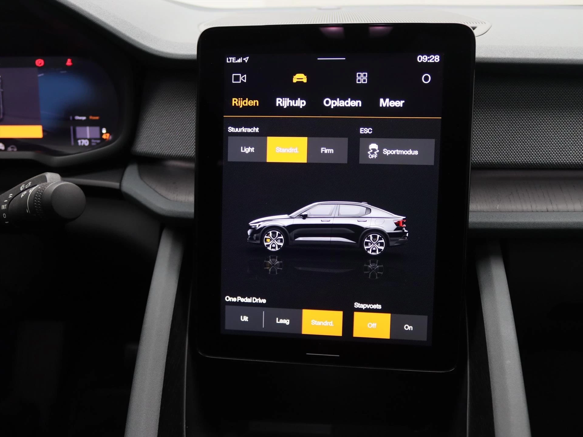 Hoofdafbeelding Polestar 2