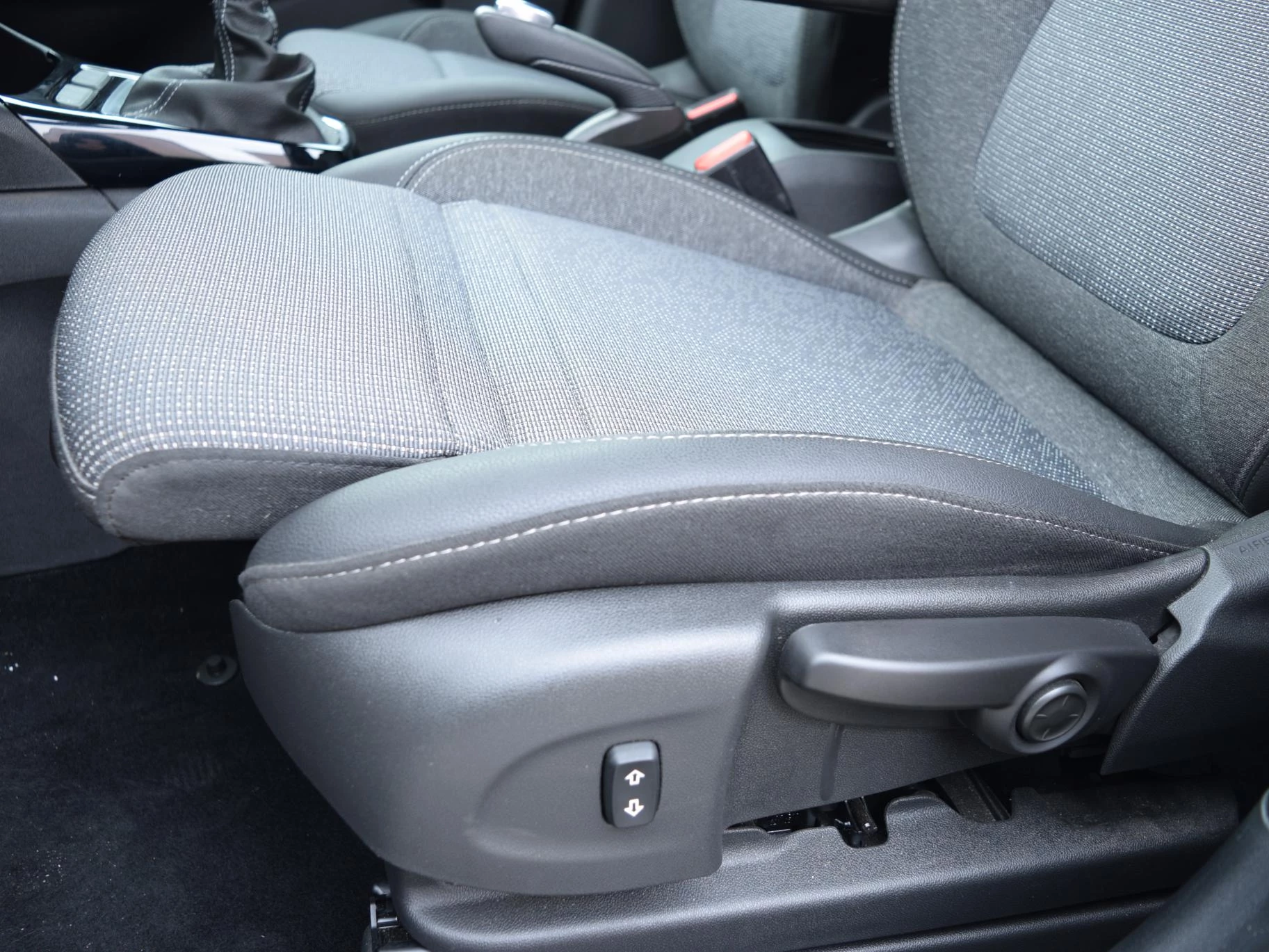 Hoofdafbeelding Opel Crossland