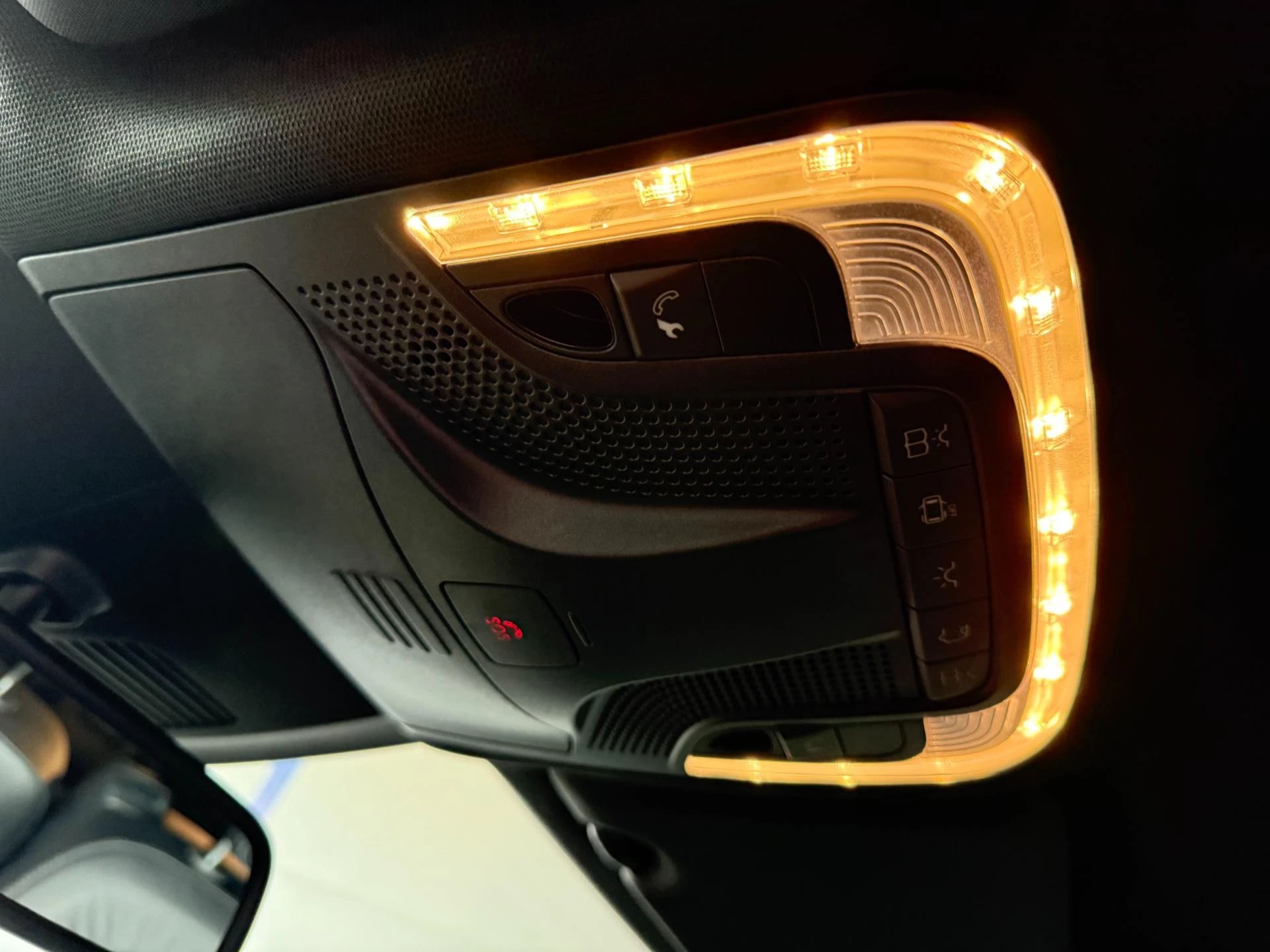 Hoofdafbeelding Mercedes-Benz EQV