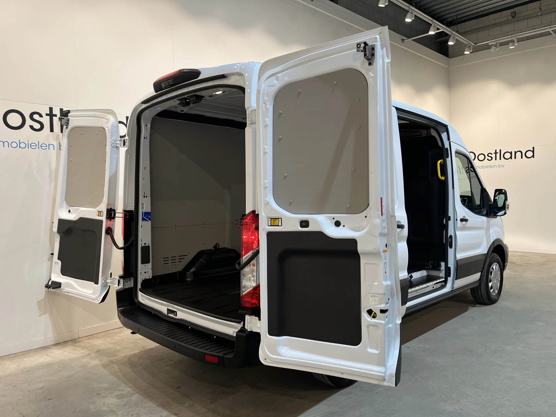 Hoofdafbeelding Ford E-Transit
