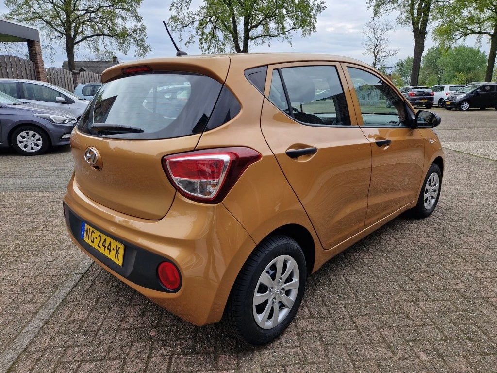 Hoofdafbeelding Hyundai i10