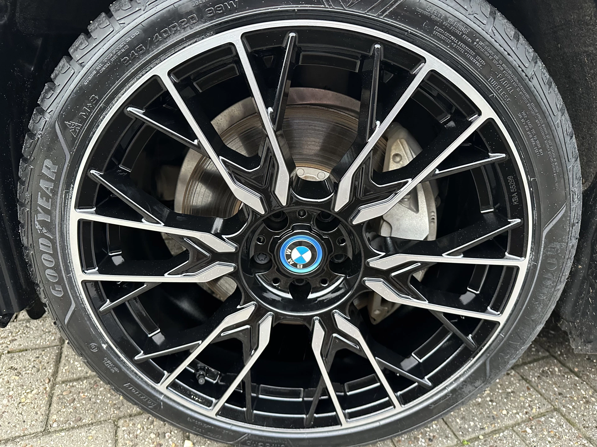 Hoofdafbeelding BMW i5