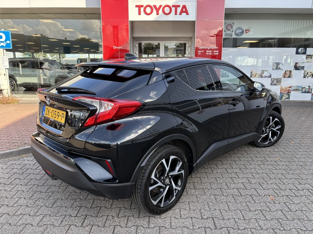 Hoofdafbeelding Toyota C-HR