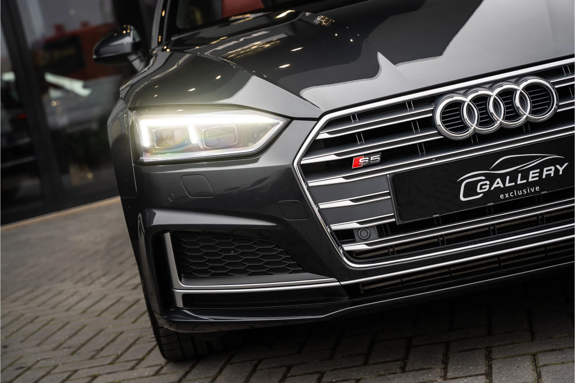 Hoofdafbeelding Audi S5