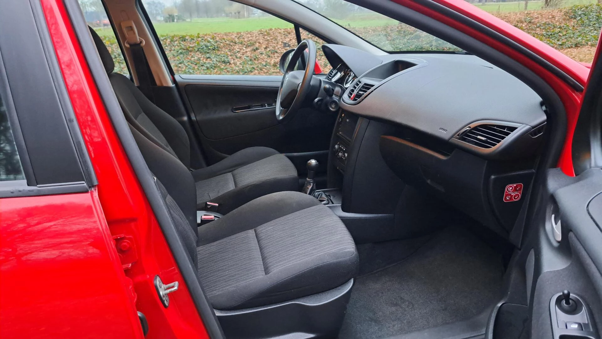 Hoofdafbeelding Peugeot 207