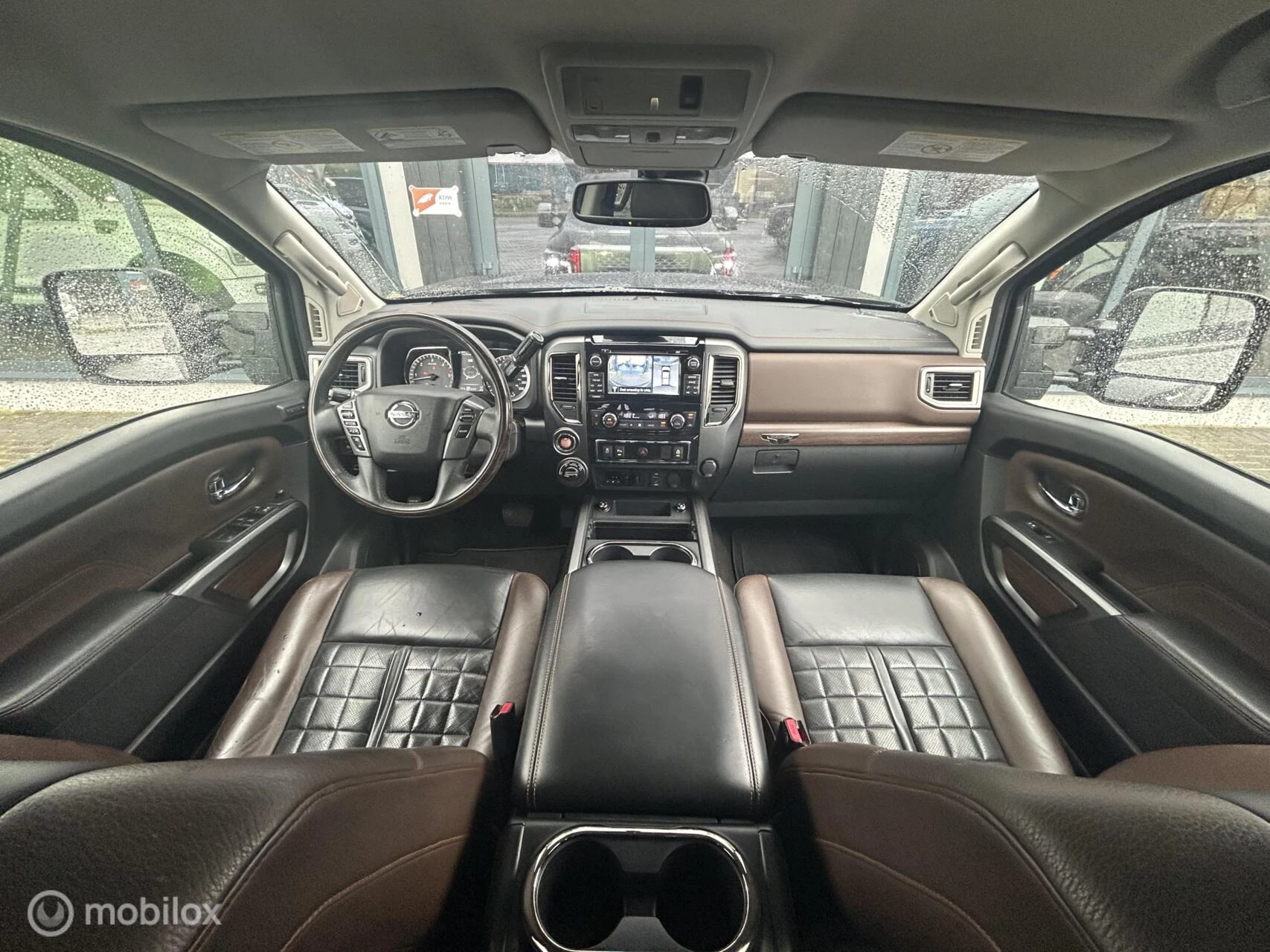 Hoofdafbeelding Nissan Titan