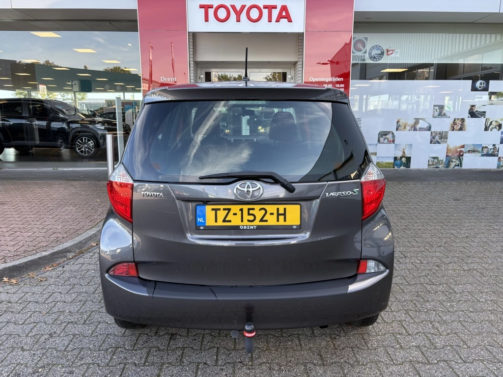 Hoofdafbeelding Toyota Verso-S