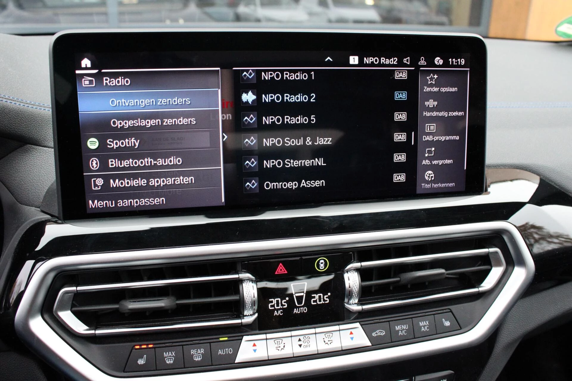 Hoofdafbeelding BMW iX3