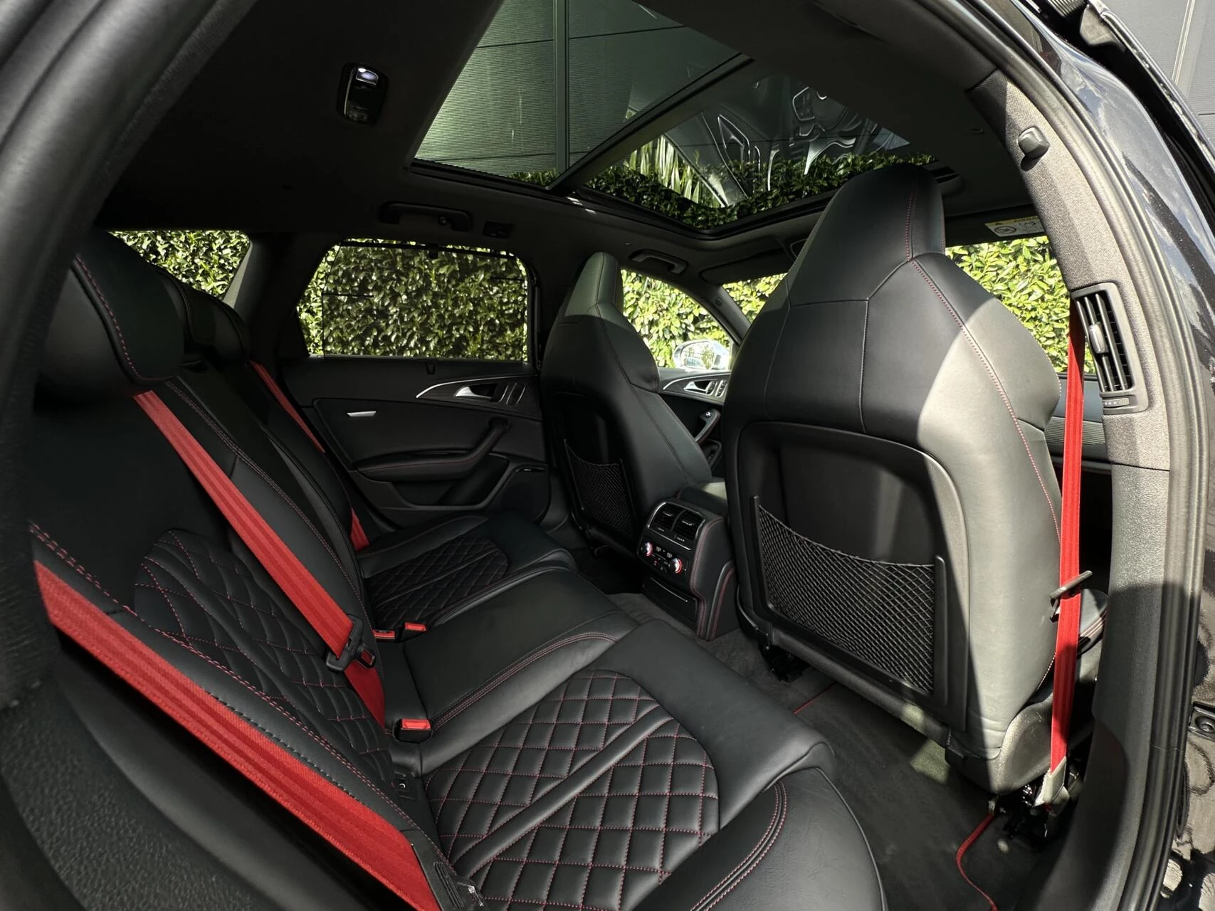 Hoofdafbeelding Audi S6