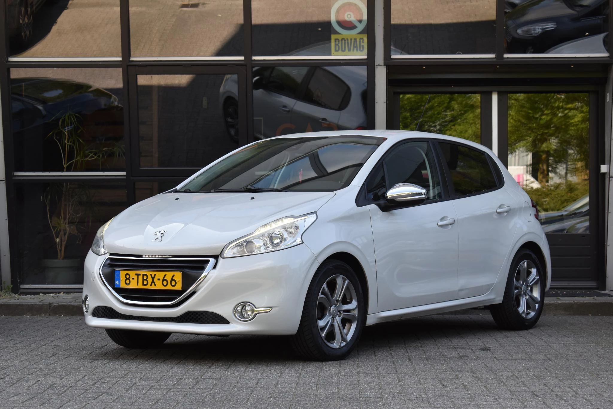 Hoofdafbeelding Peugeot 208
