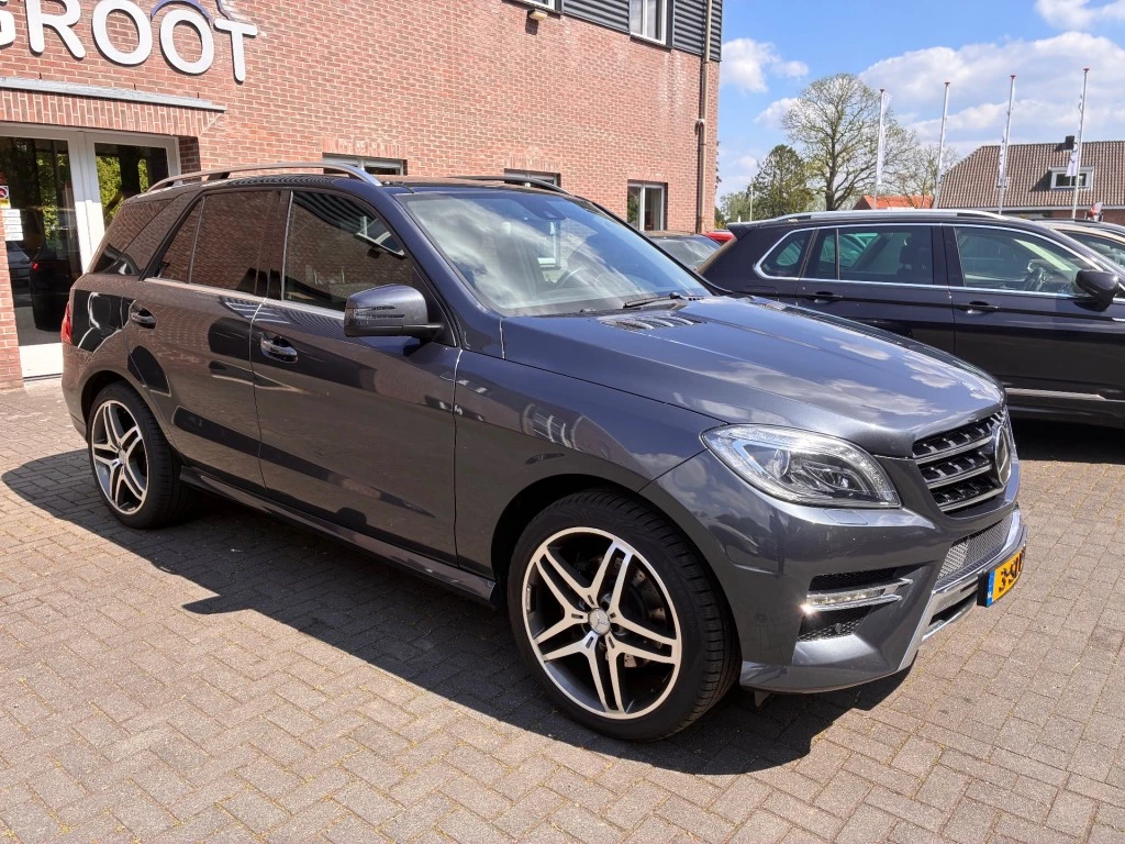 Hoofdafbeelding Mercedes-Benz M-Klasse