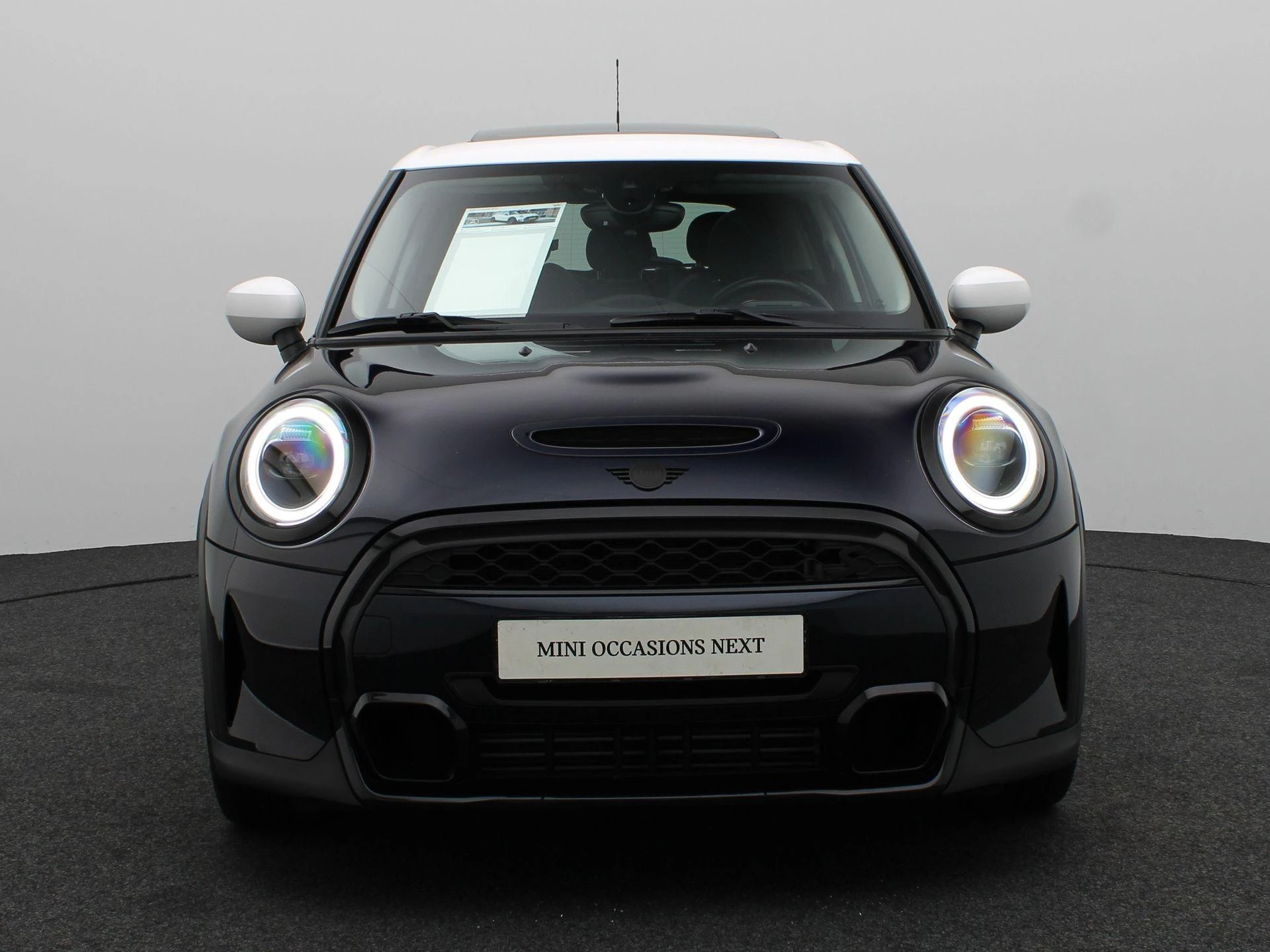 Hoofdafbeelding MINI 5-deurs