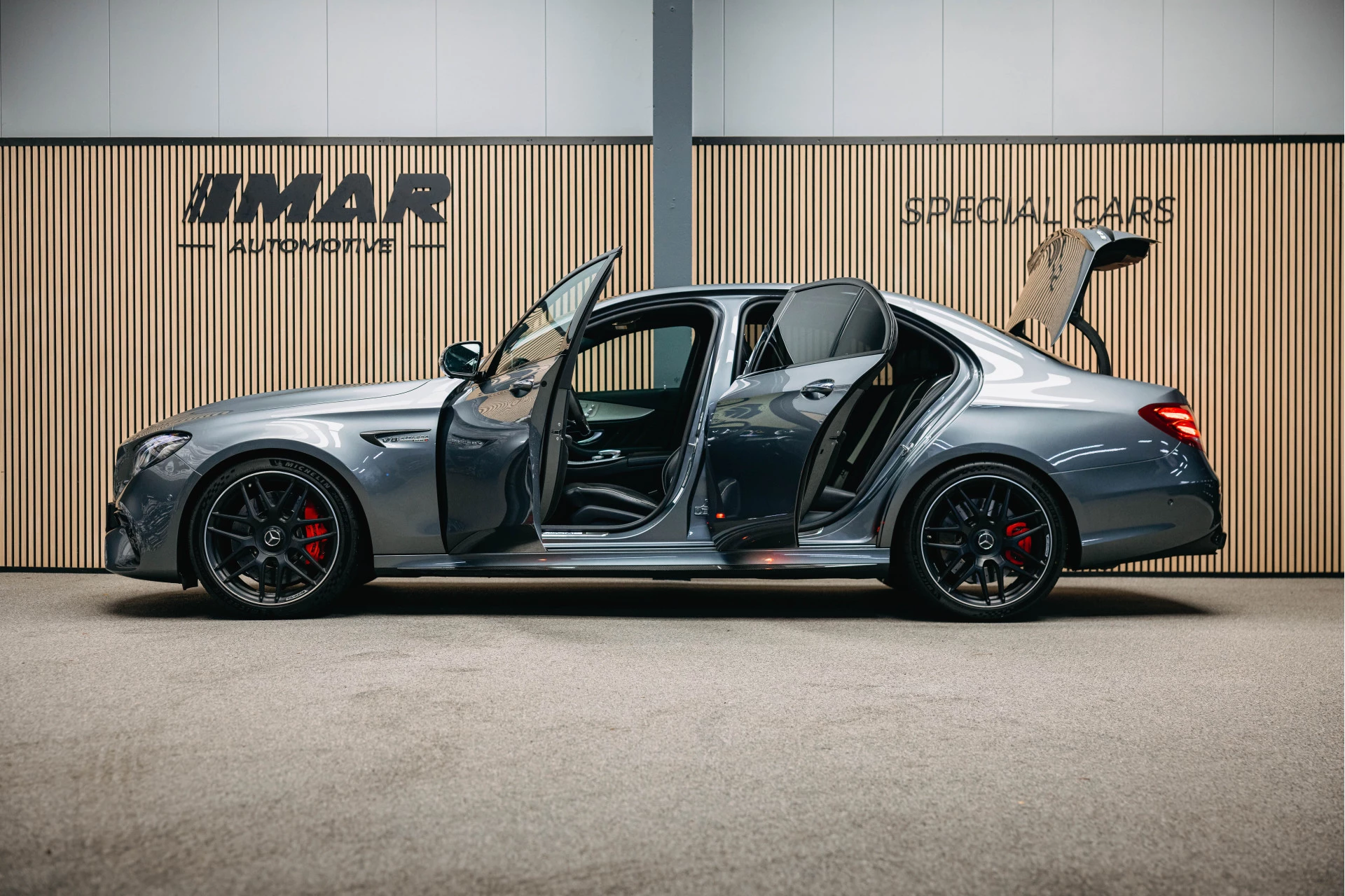 Hoofdafbeelding Mercedes-Benz E-Klasse