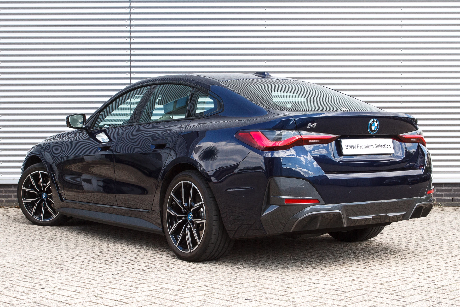 Hoofdafbeelding BMW i4