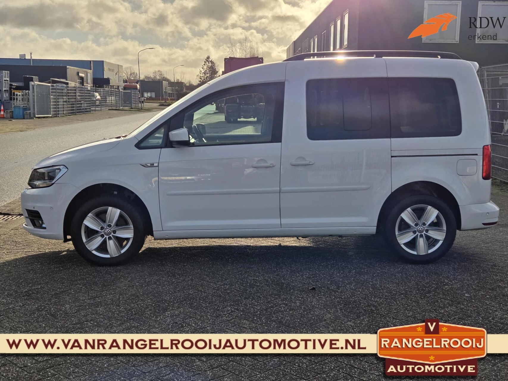 Hoofdafbeelding Volkswagen Caddy
