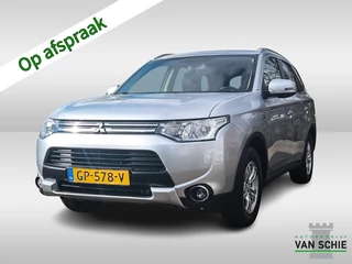 Hoofdafbeelding Mitsubishi Outlander Mitsubishi Outlander 2.0 PHEV Business Edition X-Line (122 PK) Keurig-Onderh. BOVAG-Garantie. NL-Auto.