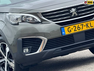 Peugeot 5008 1.2 PureTech Active 7pers. Automaat EAT8 - Smart Grey - Chique