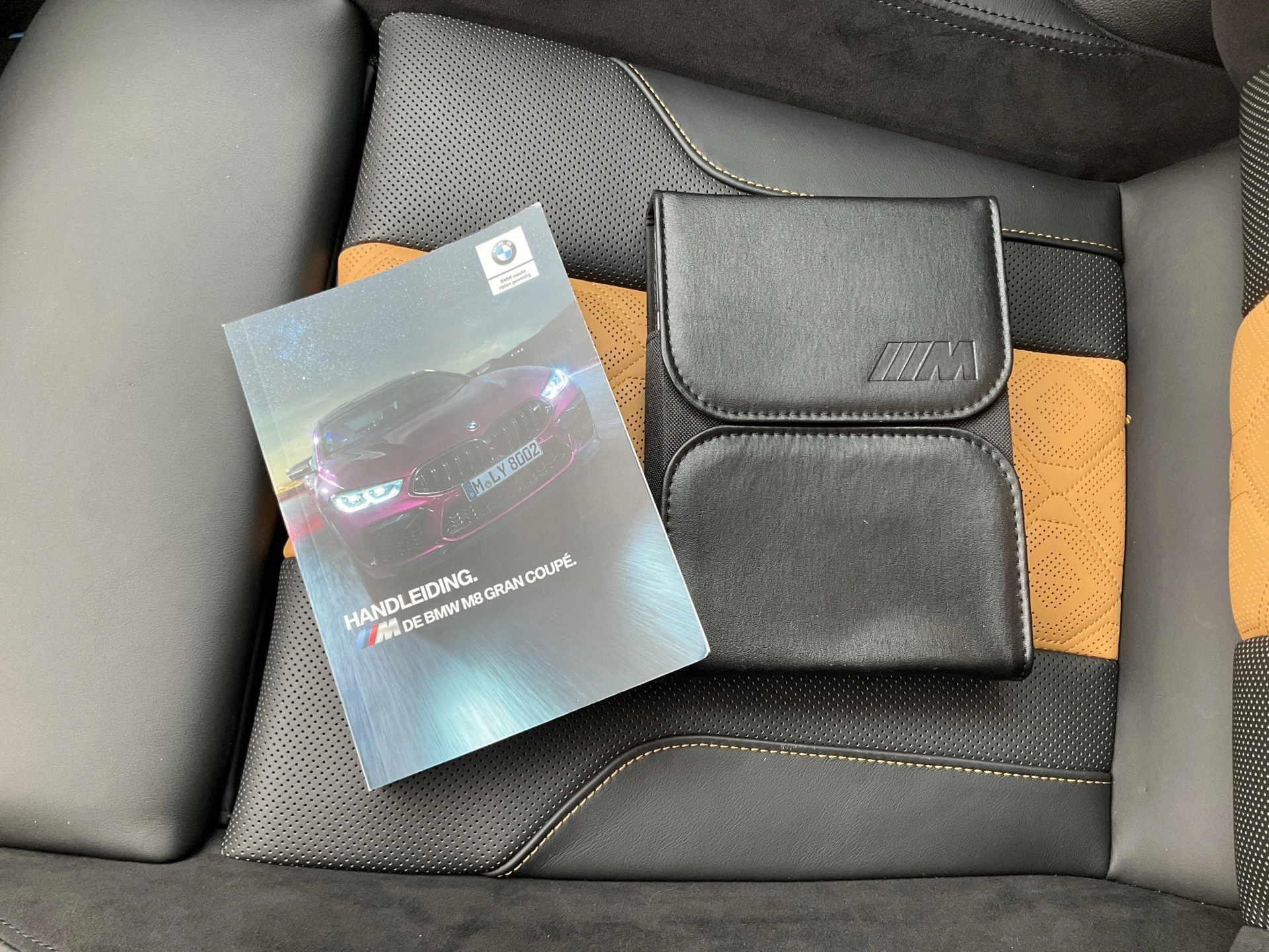 Hoofdafbeelding BMW M8
