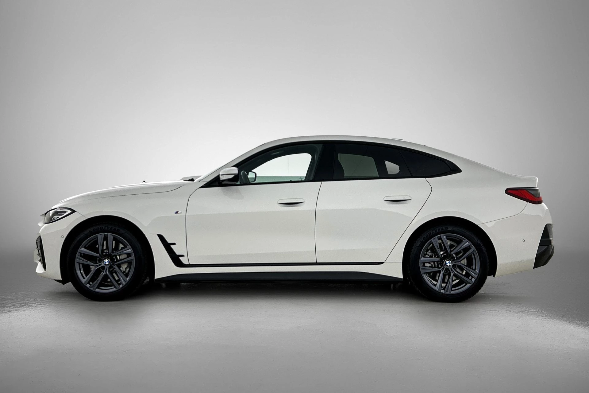 Hoofdafbeelding BMW i4