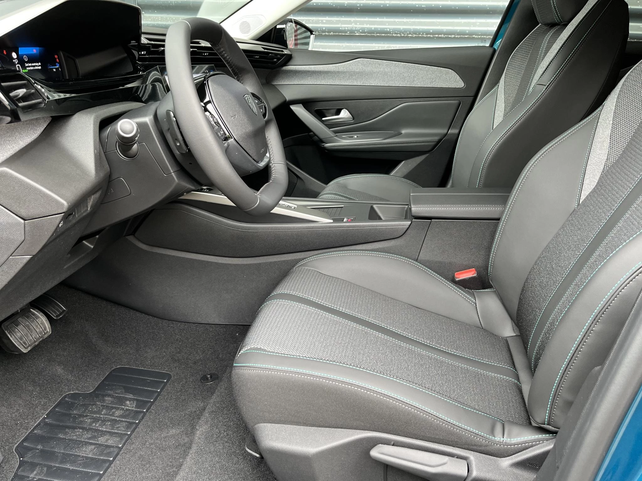 Hoofdafbeelding Peugeot 408