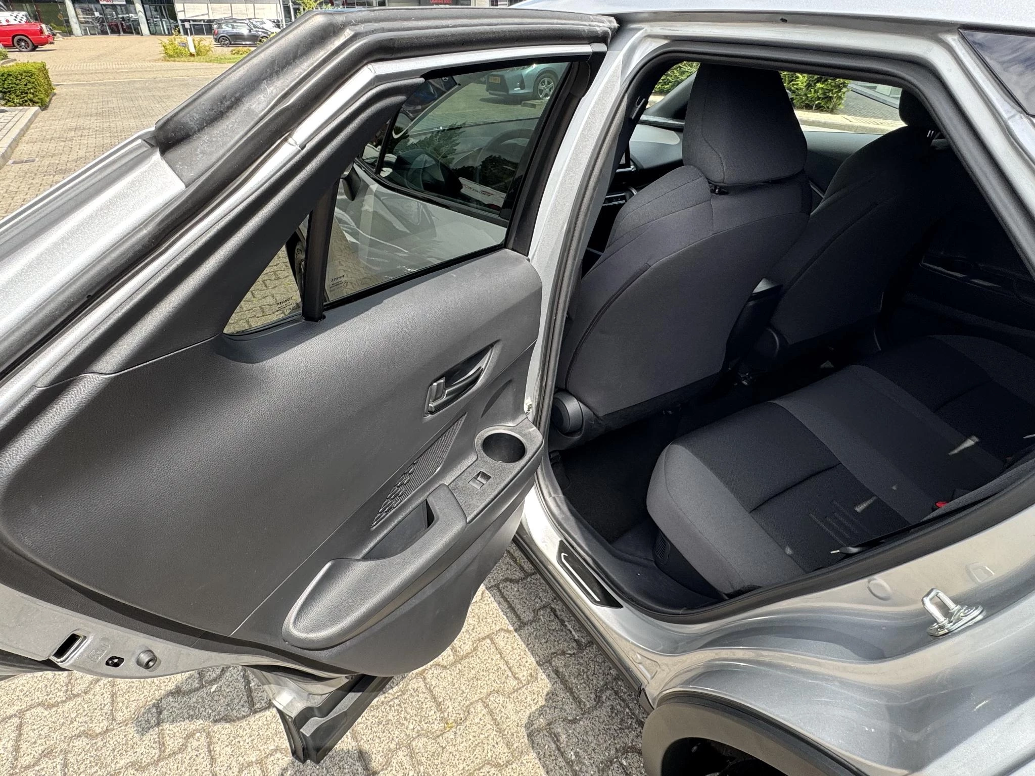 Hoofdafbeelding Toyota C-HR