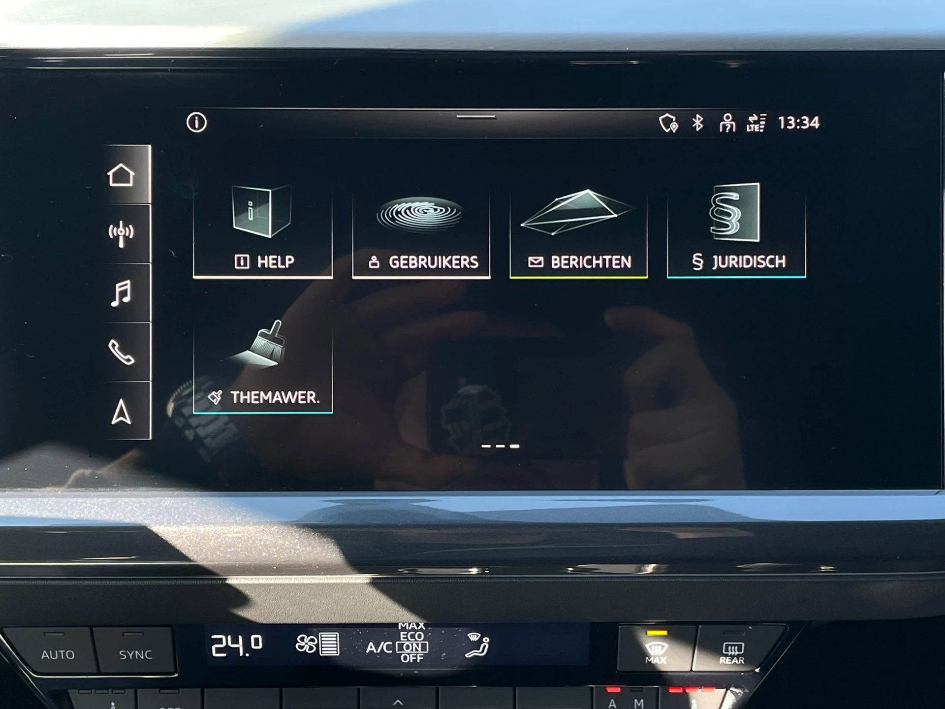 Hoofdafbeelding Audi Q4 e-tron