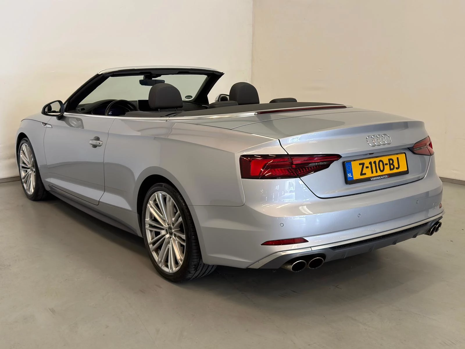 Hoofdafbeelding Audi S5