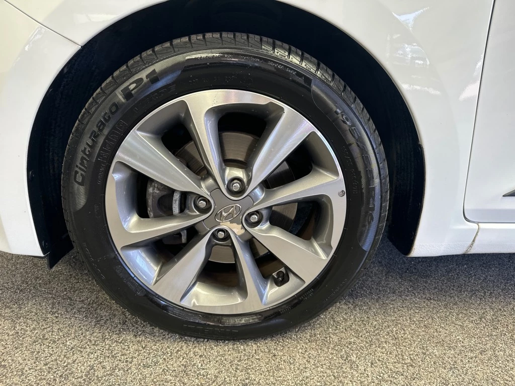 Hoofdafbeelding Hyundai i20