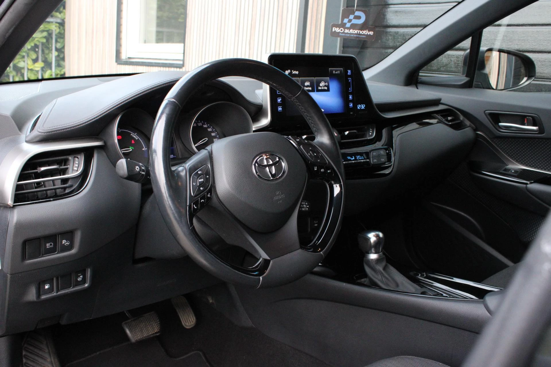 Hoofdafbeelding Toyota C-HR