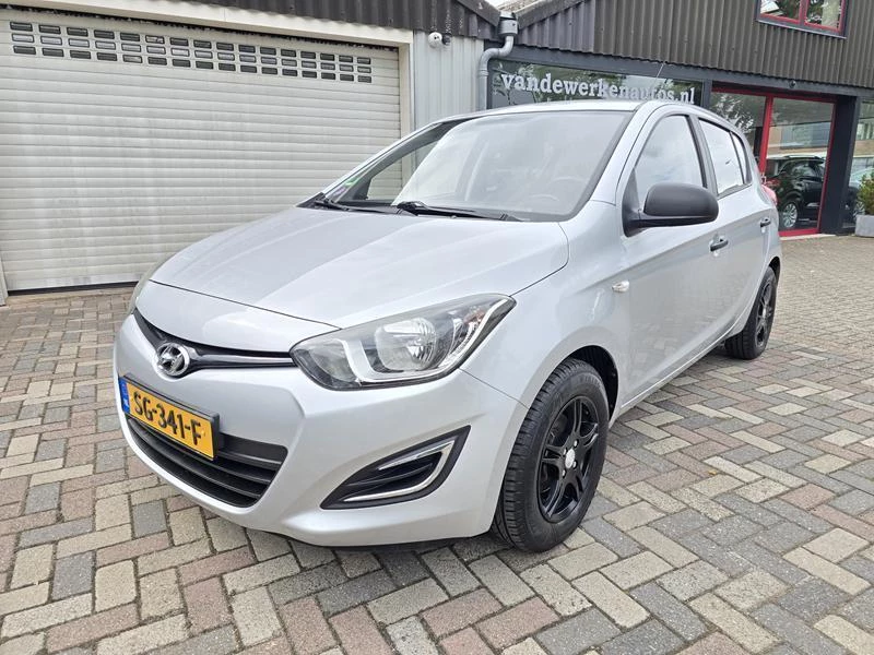 Hoofdafbeelding Hyundai i20
