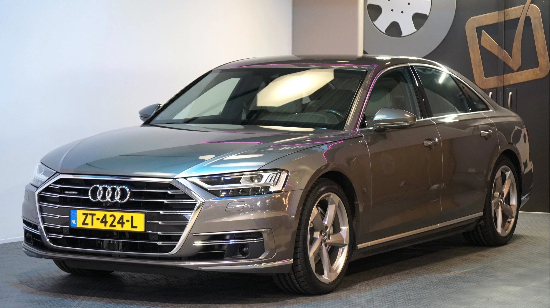 Hoofdafbeelding Audi A8