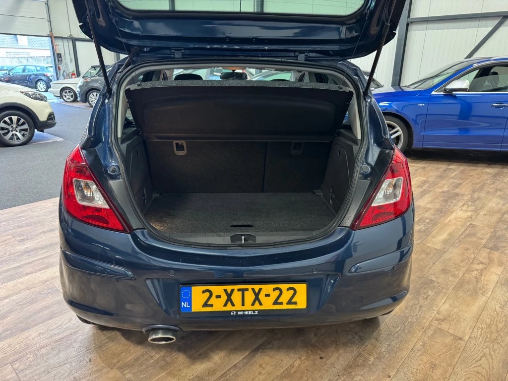 Hoofdafbeelding Opel Corsa