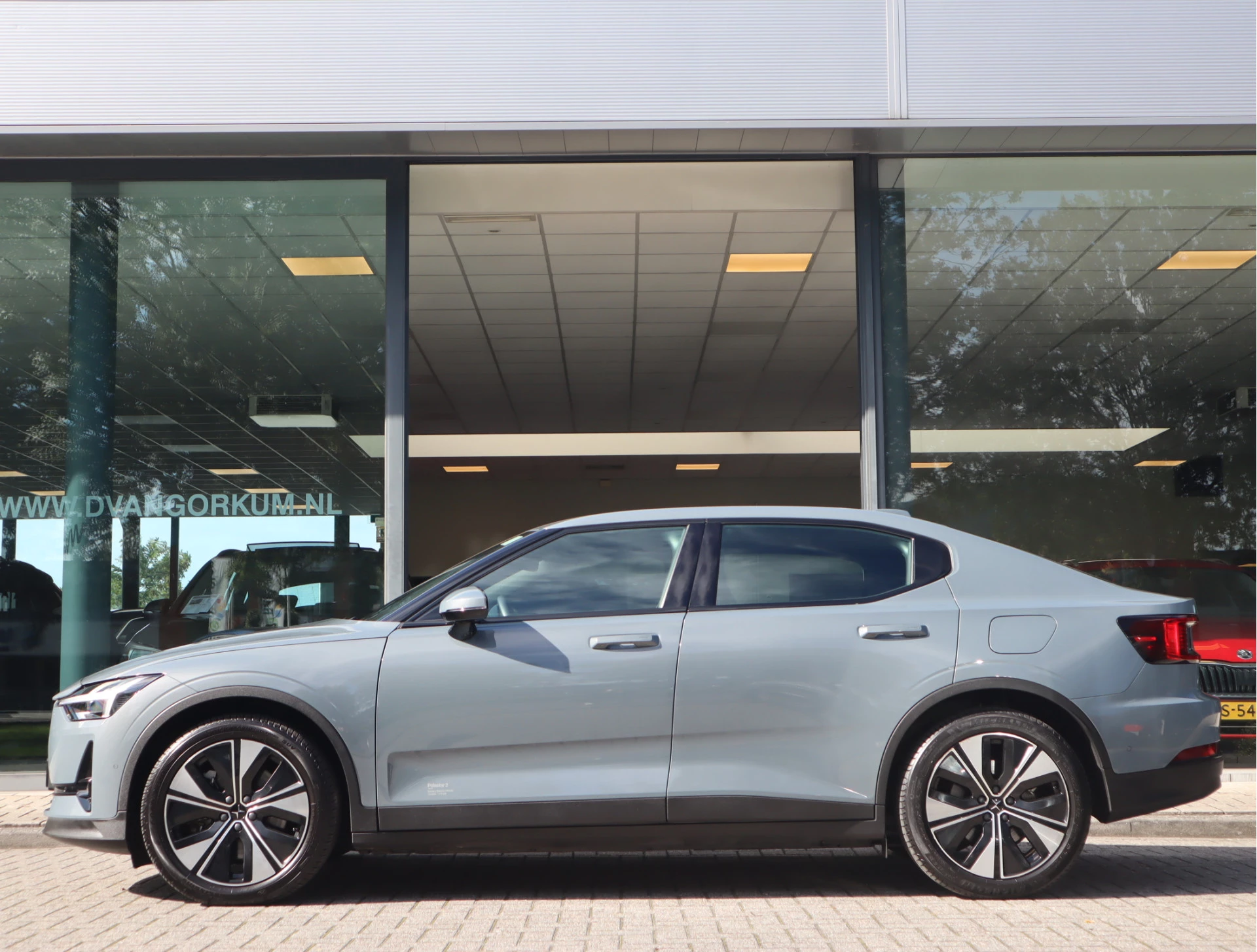 Hoofdafbeelding Polestar 2