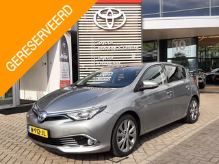 Toyota Auris 1.8 HYBRID DYNAMIC TREKHAAK ALL-SEASON NAVI STOELVERW BLUETOOTH CRUISE DAB 17"LMV